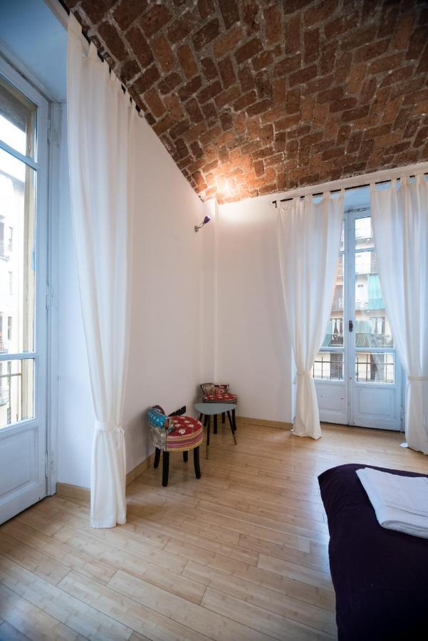 Cinema Art Luxury Flat Turin Exterior photo